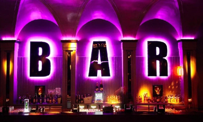 Bộ Y tế: Dừng quán bar, karaoke, vũ trường, game nơi có nguy cơ cao lây lan dịch COVID-19 trên cả nước