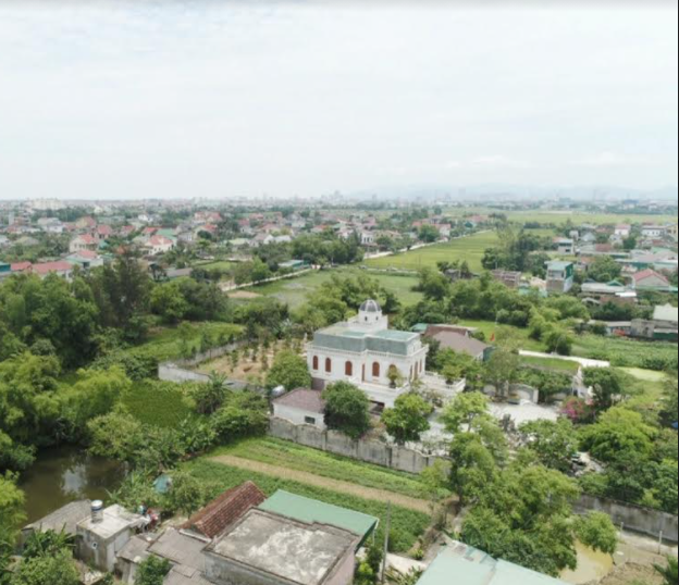 Vụ chủ nhà bắn chết 2 người trước cổng: Phú được gọi là Cao tỉ phú, ở biệt thự nội bất xuất ngoại bất nhập - Ảnh 2.
