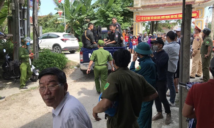 Nghệ An: Khởi tố, bắt tạm giam chủ nhà bắn chết 2 người trước cổng