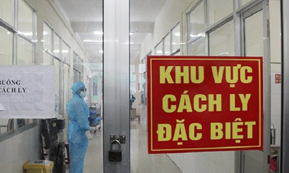NÓNG: Hà Nội thêm 1 người dương tính SARS-CoV-2 từng đi cùng chuyến bay với chuyên gia Trung Quốc