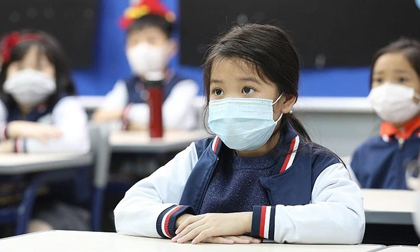 NÓNG: Học sinh Hà Nội tạm dừng đến trường từ ngày mai