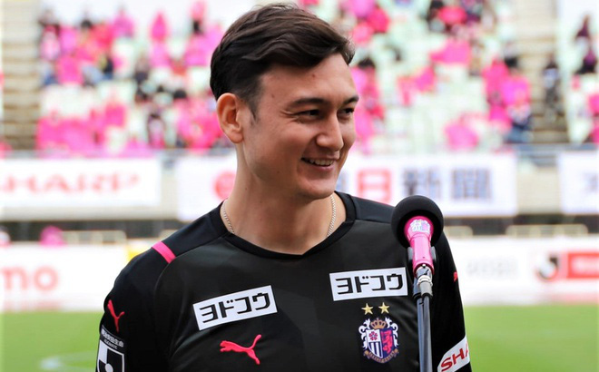 Đặng Văn Lâm gặp khó vì luật FIFA, thầy Park đặt niềm tin vào thủ môn từng gây tai tiếng? - Ảnh 1.