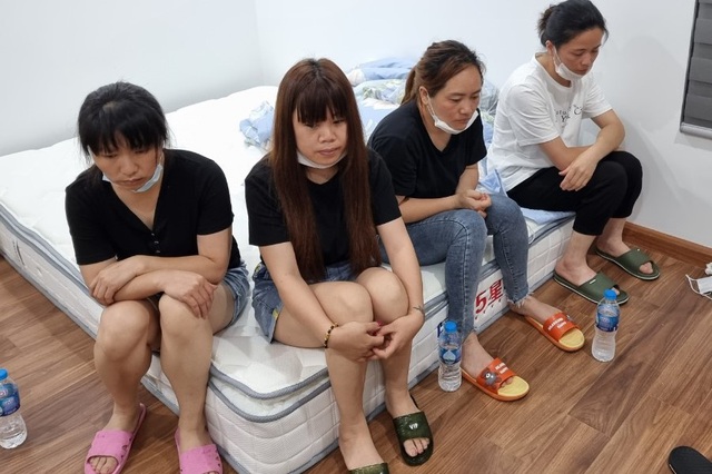 Chân dung gã thợ sửa chữa ô tô người Trung Quốc tổ chức cho đồng hương ở chui tại Hà Nội - Ảnh 2.