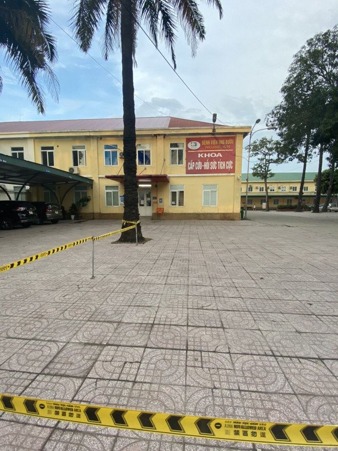 Cụ ông là F1 ở Nghệ An qua đời khi chưa kịp làm xét nghiệm Covid-19 - Ảnh 2. Cụ ông là F1 ở Nghệ An qua đời khi chưa kịp làm xét nghiệm Covid-19 - Ảnh 2.