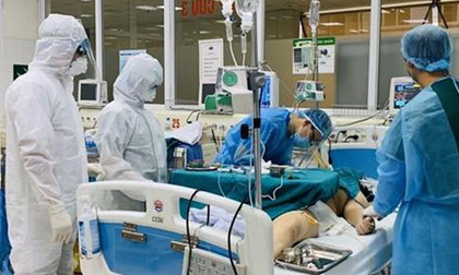 Phó giám đốc BV Bệnh Nhiệt đới Trung ương: Với Covid-19, người trẻ khỏe cũng không thể chủ quan