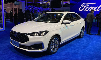 Ô tô nội thất như xe sang giá 325 triệu đồng, suýt 'đe dọa' Toyota Corolla Altis