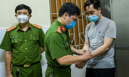 Lời khai của nam thanh niên mắc COVID-19 mới khỏi bệnh bị khởi tố, bắt tạm giam