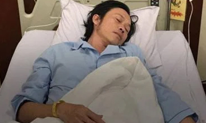 Xôn xao thông tin NSƯT Hoài Linh bị bệnh nặng trở lại giữa lùm xùm tiền từ thiện