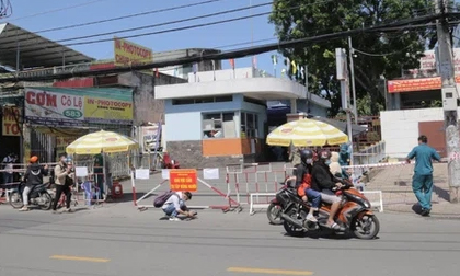 TP.HCM: Phát hiện 2 nhân viên BV Tân Phú nghi mắc Covid-19, khẩn cấp lấy mẫu xét nghiệm các khoa liên quan