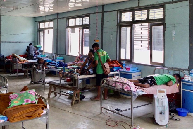 Virus vẫn chưa tha cho chúng ta: Châu Á và châu Phi ‘nóng như lửa đốt’ vì biến chủng từ Ấn Độ - Ảnh 2.