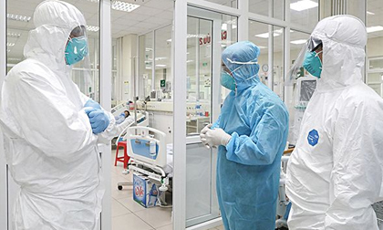 Hà Nội: 2 nhân viên y tế Bệnh viện Thanh Nhàn mắc Covid-19 khi điều trị bệnh nhân dương tính