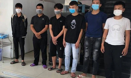 Hàng chục 'sửu nhi' mang dao phóng lợn đi hỗn chiến