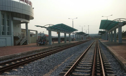 F2 đi bộ 130 km từ Bắc Giang về Hạ Long nhưng gia đình không cho vào nhà