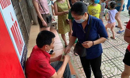 Tài xế đánh lái tránh 2 người đi xe máy: Nếu còn thừa tiền sẽ ủng quỹ vắc-xin COVID-19