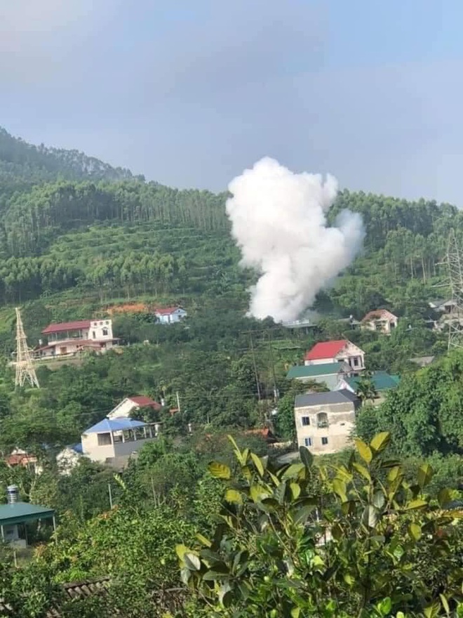 Yên Bái: Đến nhà bố mẹ vợ chơi, nam thanh niên tử vong sau tiếng nổ lớn dưới bếp - Ảnh 1.