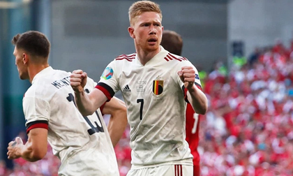 Kevin De Bruyne làm cả thế giới trầm trồ; Hà Lan đoạt vé trong ngày lốc da cam hóa 'tường thép'