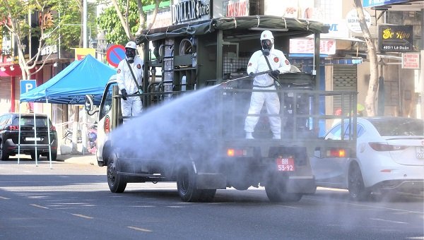 Vì sao dịch Covid-19 bùng phát ở Đà Nẵng chỉ sau hơn 1 tháng? - Ảnh 2.