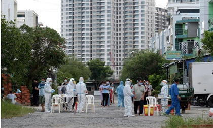 TP.HCM gần chạm mốc 3.000 ca Covid-19, công bố 21 chuỗi lây nhiễm trên địa bàn