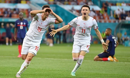 Pháp vs Thụy Sĩ: Pogba siêu phẩm, Benzema cú đúp, Pháp gục ngã đau đớn trên chấm luân lưu