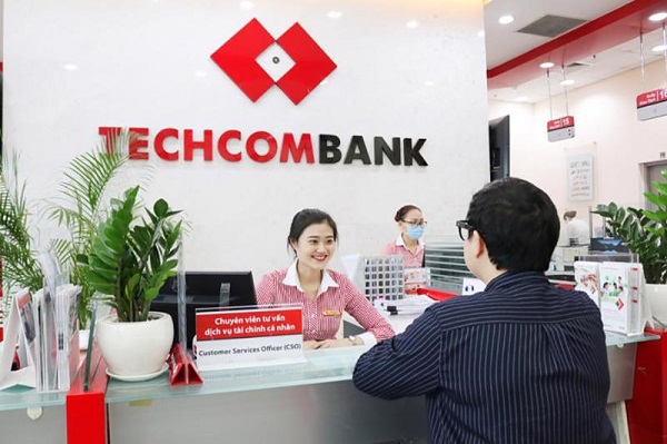 3 bóng hồng nghìn tỷ quyền lực và kín tiếng bên cạnh tỷ phú Hồ Hùng Anh - Ảnh 3. 3 bóng hồng nghìn tỷ quyền lực và kín tiếng bên cạnh tỷ phú Hồ Hùng Anh - Ảnh 3.