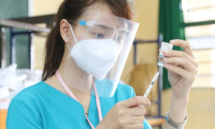 Ngày 27/7, Việt Nam ghi nhận 7.911 ca mắc COVID-19, riêng TP.HCM có 6.318 trường hợp