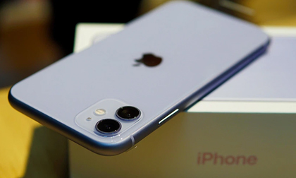 iPhone 11 giảm giá thấp chưa từng thấy, loạt tablet, màn hình máy tính 'bay' vài triệu