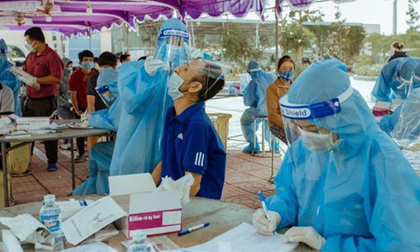 Ngày 10/8, cả nước có 4.428 bệnh nhân Covid-19 khỏi bệnh, gần 10.000 liều vaccine đã được tiêm