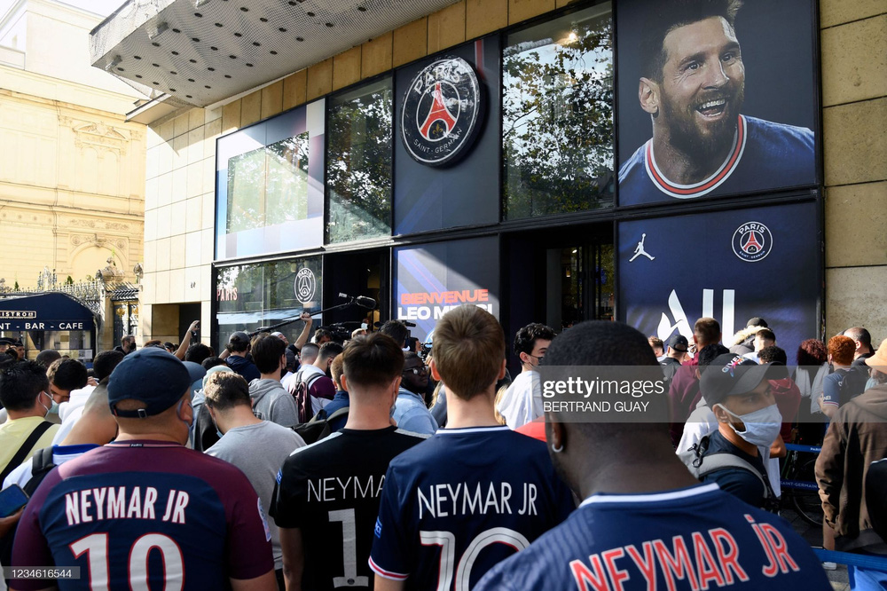Vừa đến PSG, máy in tiền Messi đã hoạt động hết công suất, lập hàng loạt chiến tích khó tin - Ảnh 1.