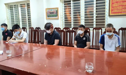 Hà Nội: Khởi tố 6 đối tượng trong vụ cướp xe máy của nữ lao công