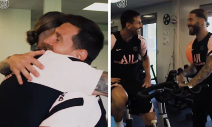 Điều khó tin bậc nhất làng bóng đã xảy ra: Messi và Ramos trở thành đồng đội, ôm nhau thắm thiết