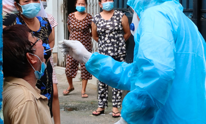 Phát hiện hơn 2.800 F0 tại cộng đồng trong một ngày ở TP.HCM