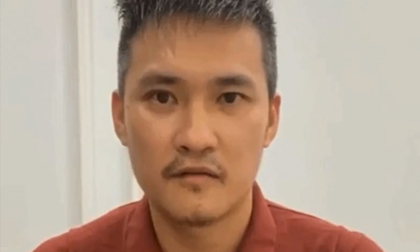 Công Vinh livestream lúc nửa đêm, năn nỉ: 'Hãy cho vợ chồng tôi cơ hội' nhưng vẫn không chịu sao kê