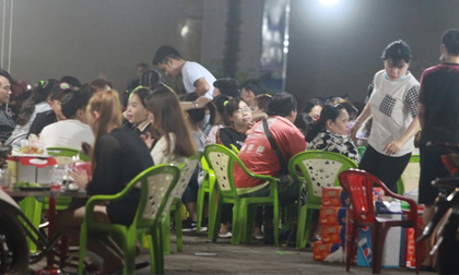 TP.HCM cho phép mở lại dịch vụ ăn uống, chỉ bán mang đi: Hoạt động từ 6h đến 18h theo phương thức '3 tại chỗ'