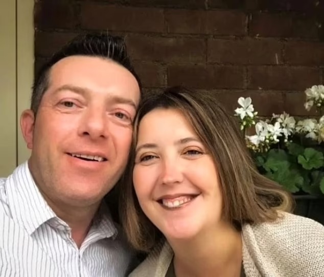Thiếu nữ 17 tuổi chết đột ngột sau khi tố cha dượng cưỡng bức, dòng nhật ký chua xót để lại vạch trần bộ mặt tàn ác của mẹ đẻ - Ảnh 2.