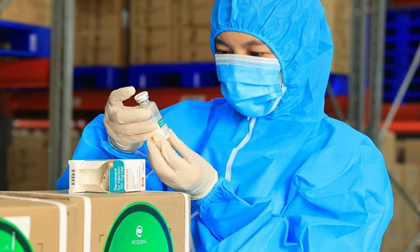 100.000 lọ thuốc điều trị Covid-19, sản xuất bởi hãng dược lớn nhất thế giới về Việt Nam
