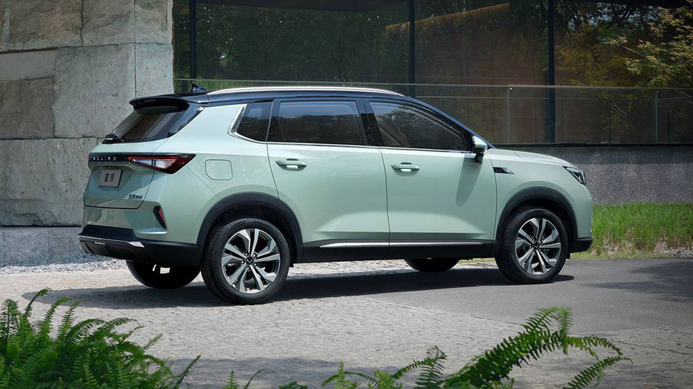Honda CR-V thất kinh, Kia Morning xây xẩm vì mẫu ô tô giá rẻ hơn 50 triệu vừa ra mắt - Ảnh 2.