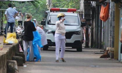Hà Nội: Phát hiện 2 ca dương tính SARS-CoV-2 ở Hà Đông, trong đó có người học nghề cắt tóc đã nghỉ làm 2 tháng nay