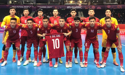 Báo Nga: “Gặp tuyển Việt Nam khó khăn ngoài sức tưởng tượng!”
