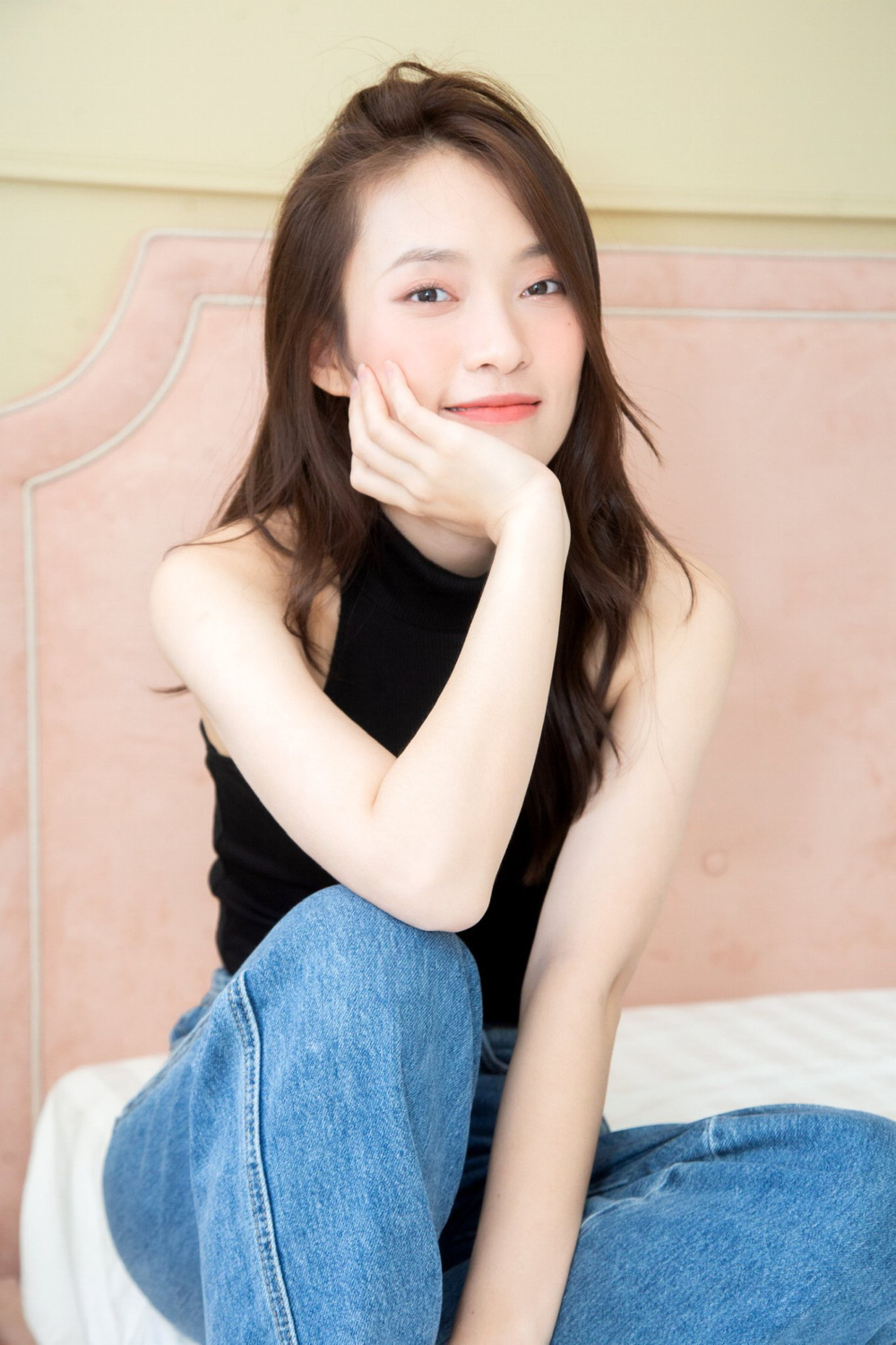 Thành tích khủng của Khánh Vy: Hot girl 7 thứ tiếng dẫn Đường lên đỉnh Olympia thay Diệp Chi - Ảnh 3.