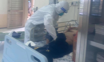 F0 ở lại viện chăm bệnh nhân: Có người cho vàng quyết không nhận nhưng món quà này thì không thể cầm được lòng