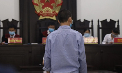 Hà Nội: Nam sinh lớp 9 đâm tử vong bạn học cùng trường bị phạt 8 năm tù