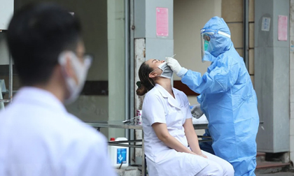 Sáng 3/10, Hà Nội phát hiện thêm 4 ca mắc Covid-19, trong đó, 2 ca liên quan 'ổ dịch' Bệnh viện Việt Đức