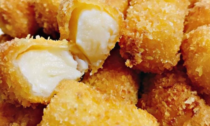 Gợi ý 3 cách làm bánh sữa chua thơm ngon, nguyên liệu đơn giản, trẻ nhỏ đặc biệt yêu thích
