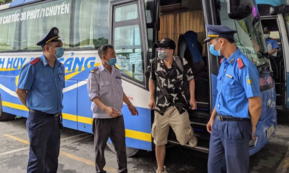 Người đi xe khách, tàu thủy vẫn phải xét nghiệm Covid-19 nếu từ vùng có dịch, phong tỏa