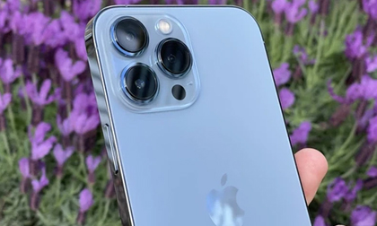 iPhone 13 'cháy hàng' tại Việt Nam dù chưa mở bán, 10.000 chiếc 'hết veo' trong vài giờ đồng hồ