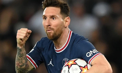 Messi lập cú đúp bàn thắng \'giải cứu\' PSG