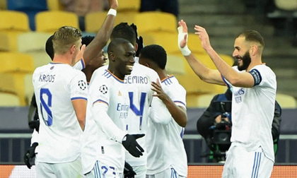 Real Madrid huỷ diệt Shakhatar Donetsk trong ngày Vinicius rực sáng