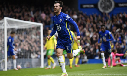 “Tàn sát” đối thủ bằng cơn mưa bàn thắng, Chelsea củng cố ngôi đầu Premier League