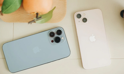 iPhone 13 xách tay giảm giá không phanh sau khi hàng chính hãng lên kệ