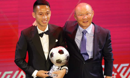 Hùng Dũng bất ngờ được gọi bổ sung vào ĐT Việt Nam, thầy Park tính kế cho AFF Cup?